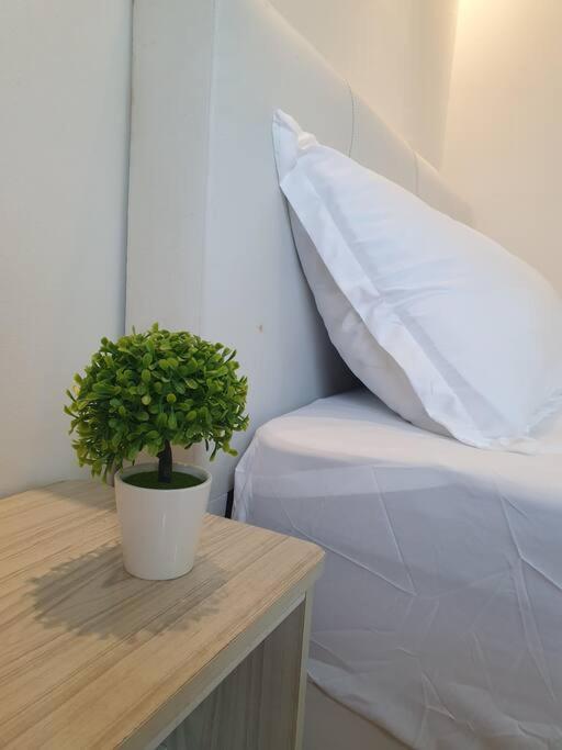 באייאן לפאס 3Storey House 13Pax Family Suite מראה חיצוני תמונה